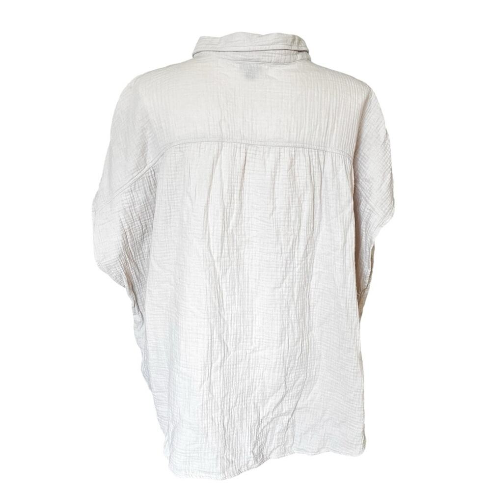 Torrid Cream Textured Cotton Button Front Blouse Pocket Size 5 - Picture 4 of 9